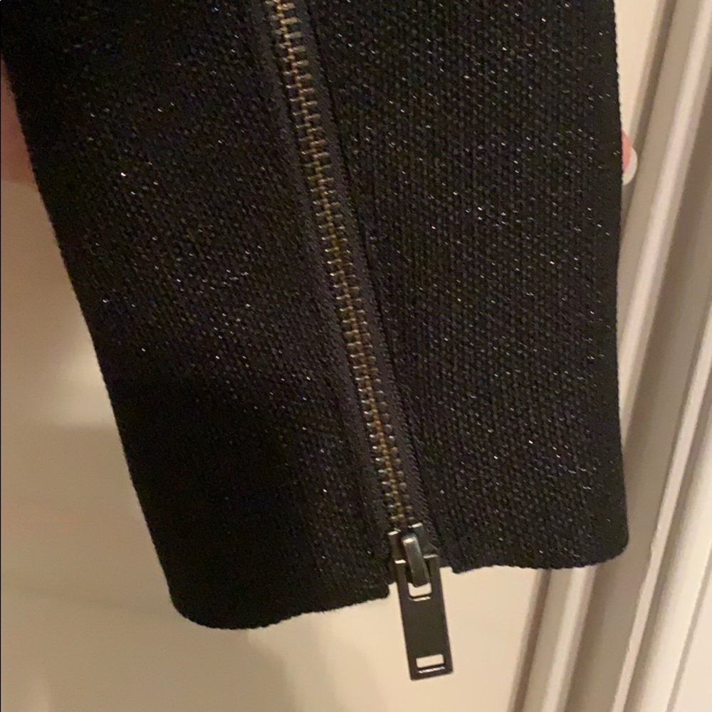 Banana Republic size 4 lined black jacket - Picture 9 of 9